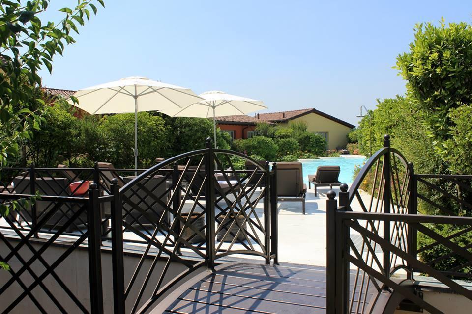Joia Hotel & Luxury Apartments Rta Brusaporto Eksteriør billede